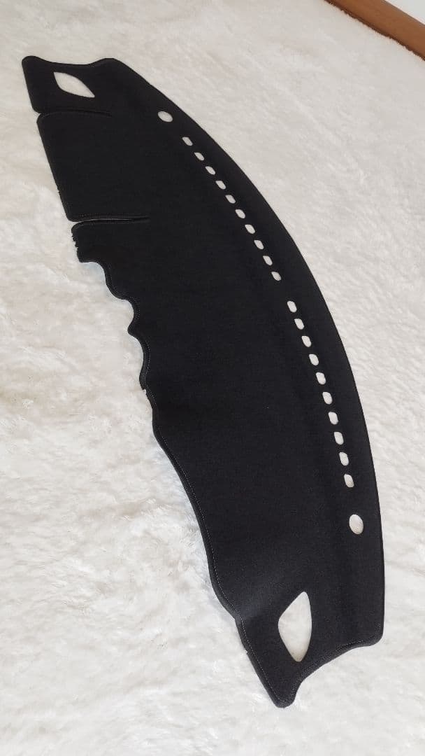 ZC33S専用 Sunland ダッシュボードマット　美品　サンランド