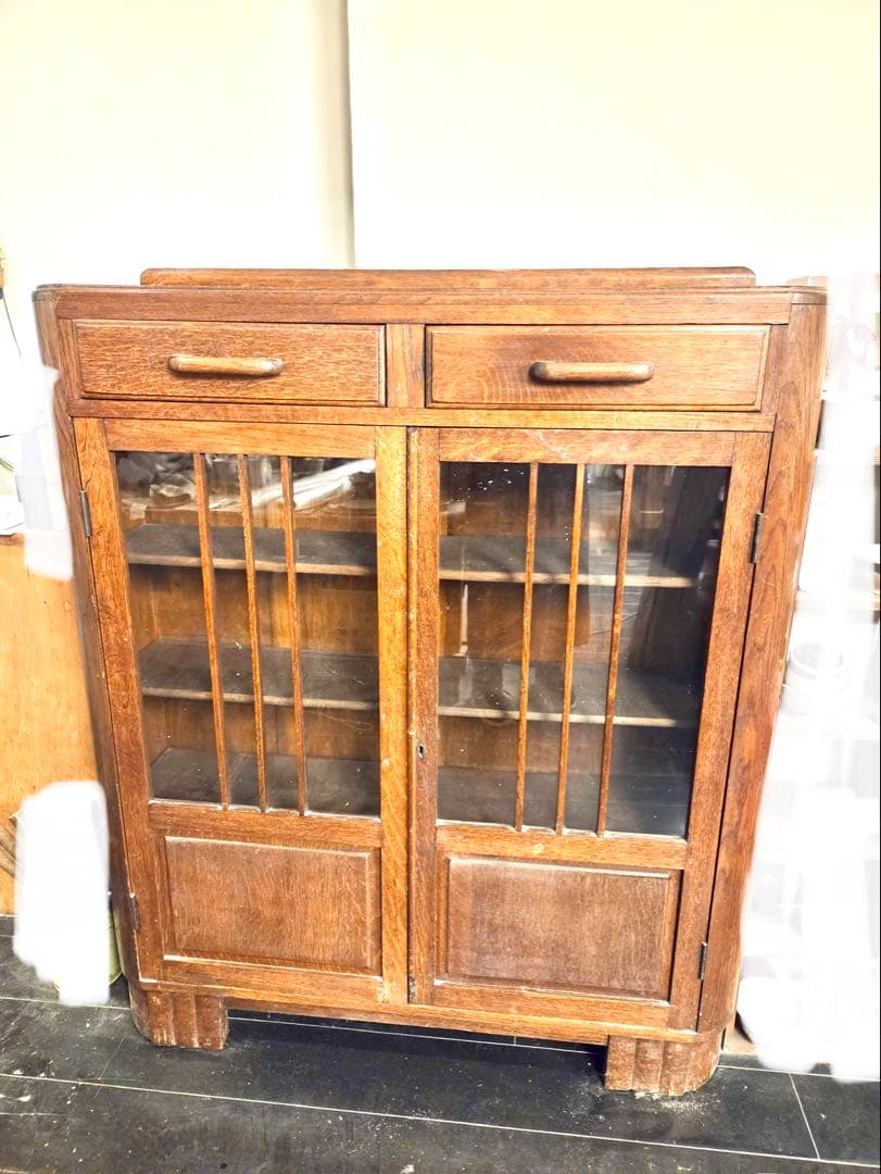 アンティーク☆木製キャビネット ガラス扉付き☆ 3月10日までに発送