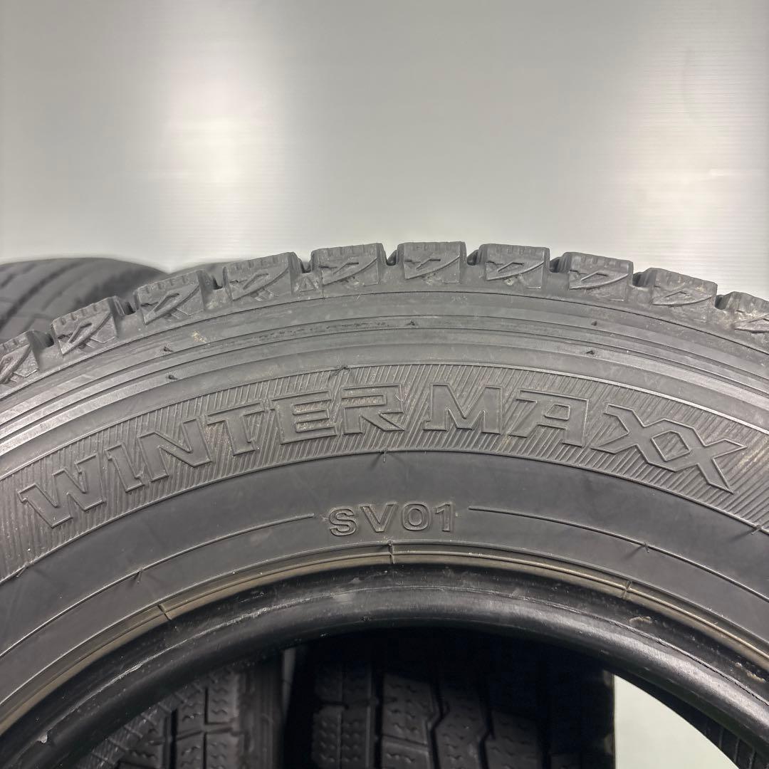 145R12 LT ダンロップ SV01 4本 送料無料 冬タイヤ T1748