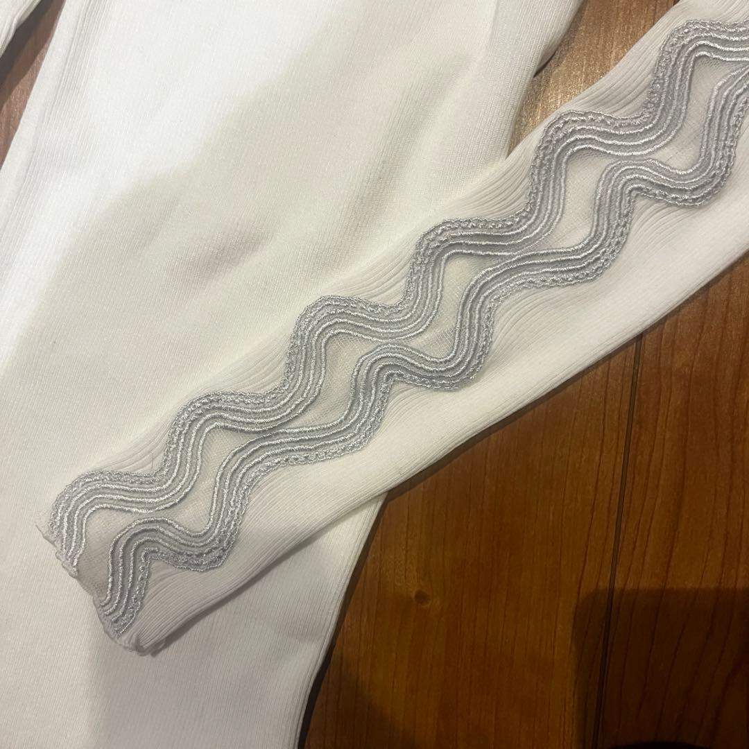 Oscalito オスカリート　ハイネック　デザイン　ハイネック　トップス　リブ