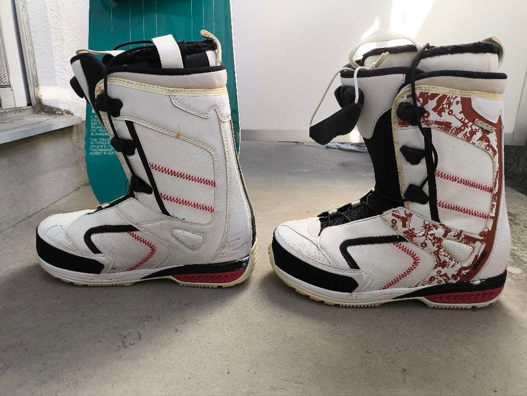 スノーボード3点セット【ボード・バインディング・ブーツ】