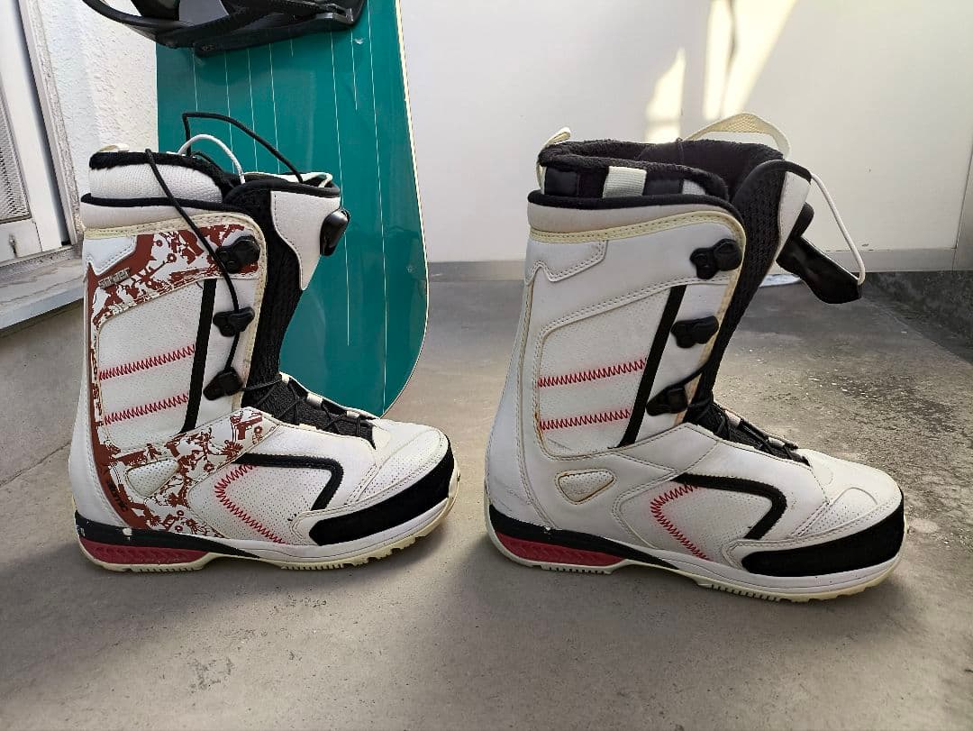 スノーボード3点セット【ボード・バインディング・ブーツ】