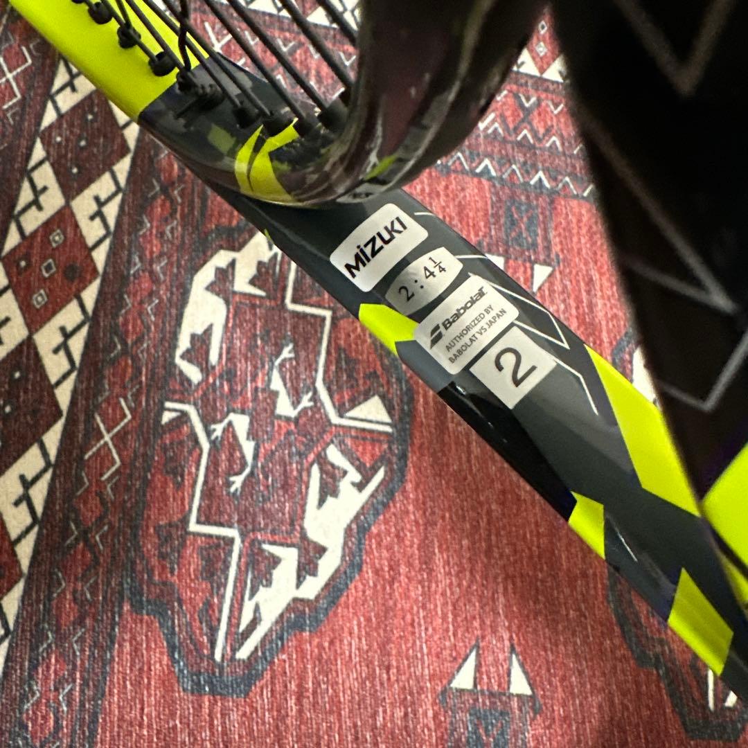 Babolat ピュアアエロ98 2本セット マッチペア