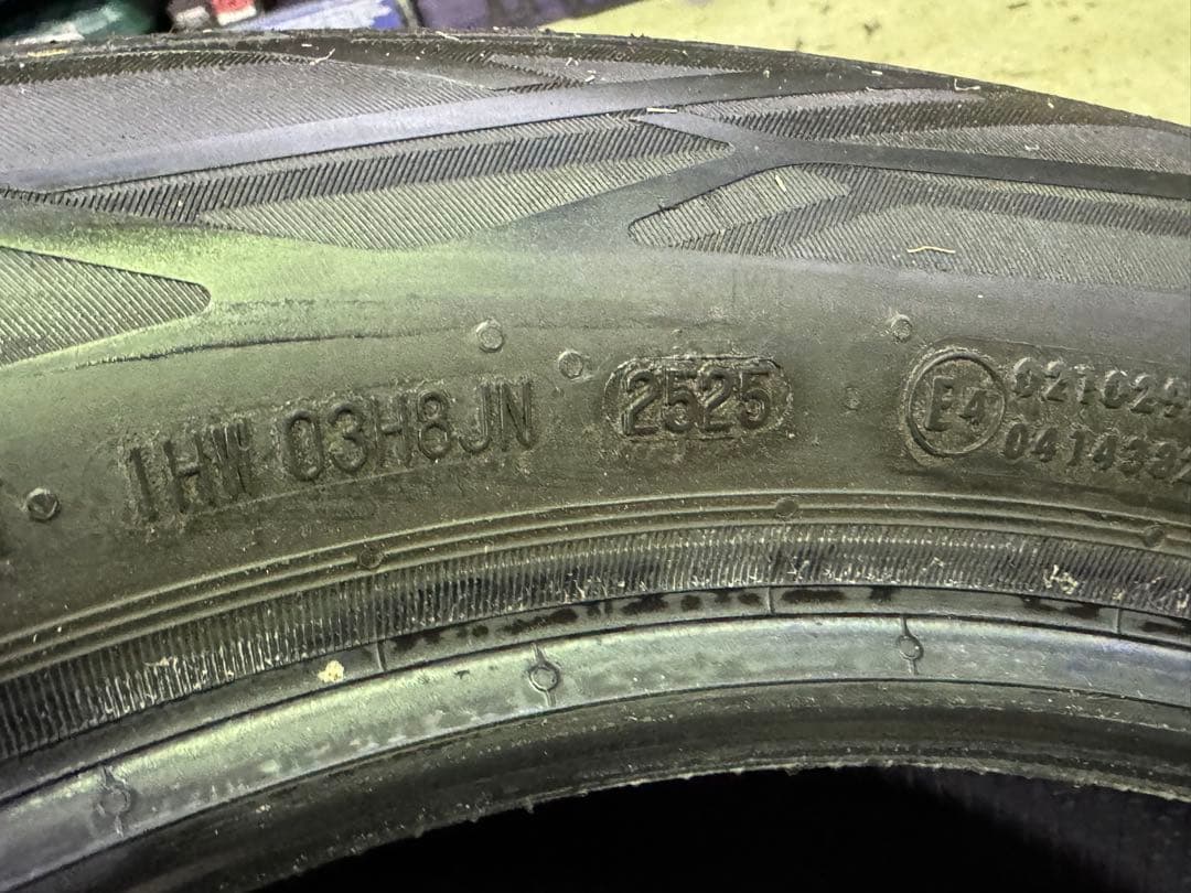 コンチネンタル　eco contact6 235/50R19