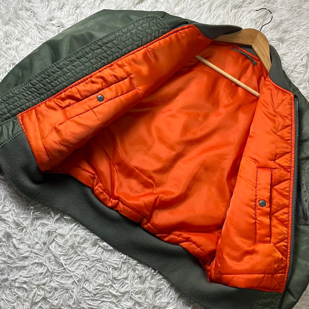 【美品】AVIREX アヴィレックス MA-1 USA バッグロゴ メンズ L