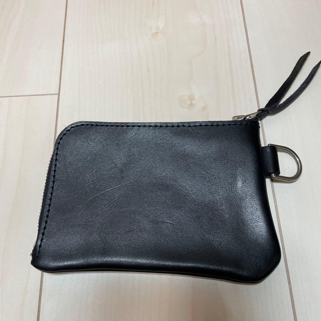 htc 財布　ターコイズ　スタッズ　ブラック　フラワー