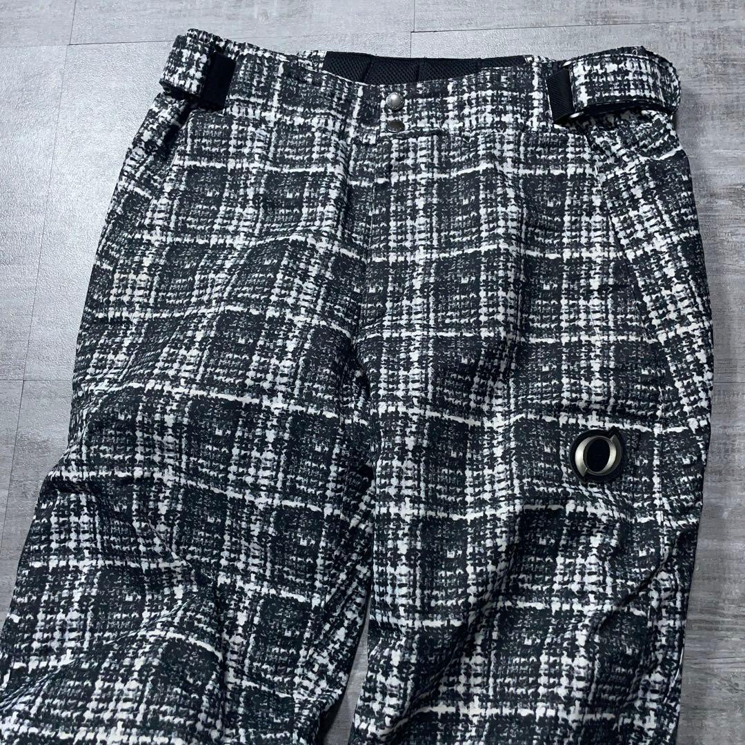 オススメ⭐︎ ONYONE スキーウェア デモモデル SーM チェック柄 総柄 S