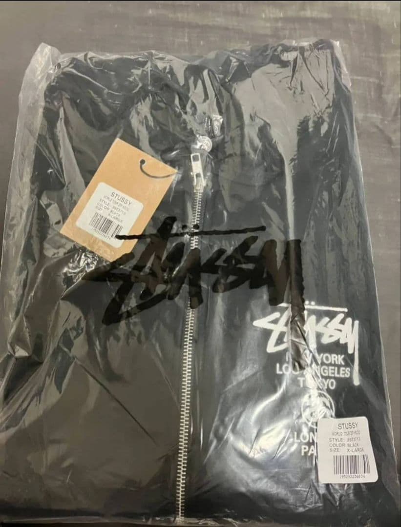 STUSSY XL ジップパーカー フードパーカー ワールドツアー