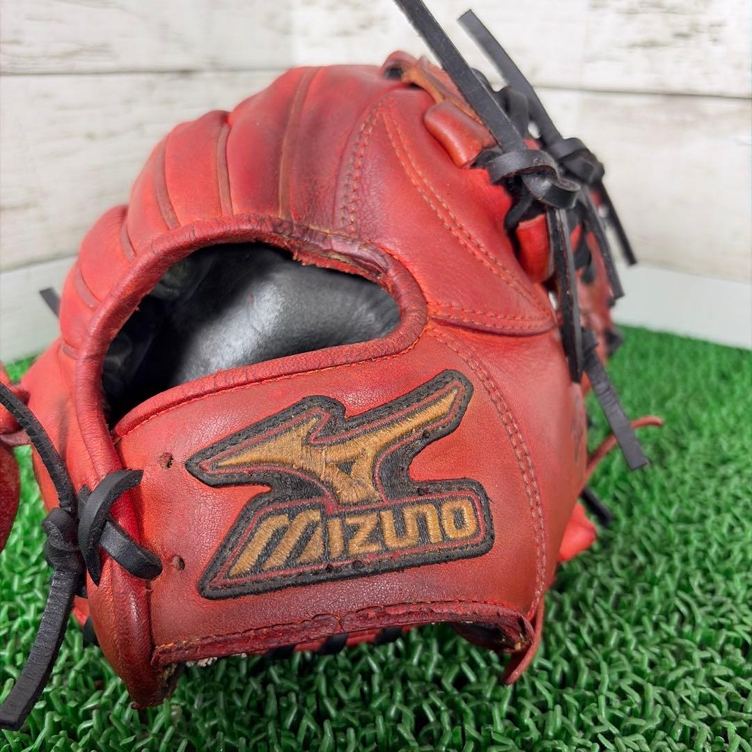 ミズノ　ビクトリーステージ 軟式　内野