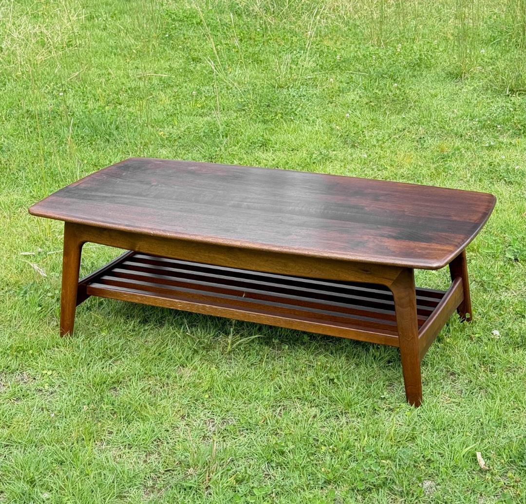 起立木工　ノルディー　北欧デザインのセンターテーブル