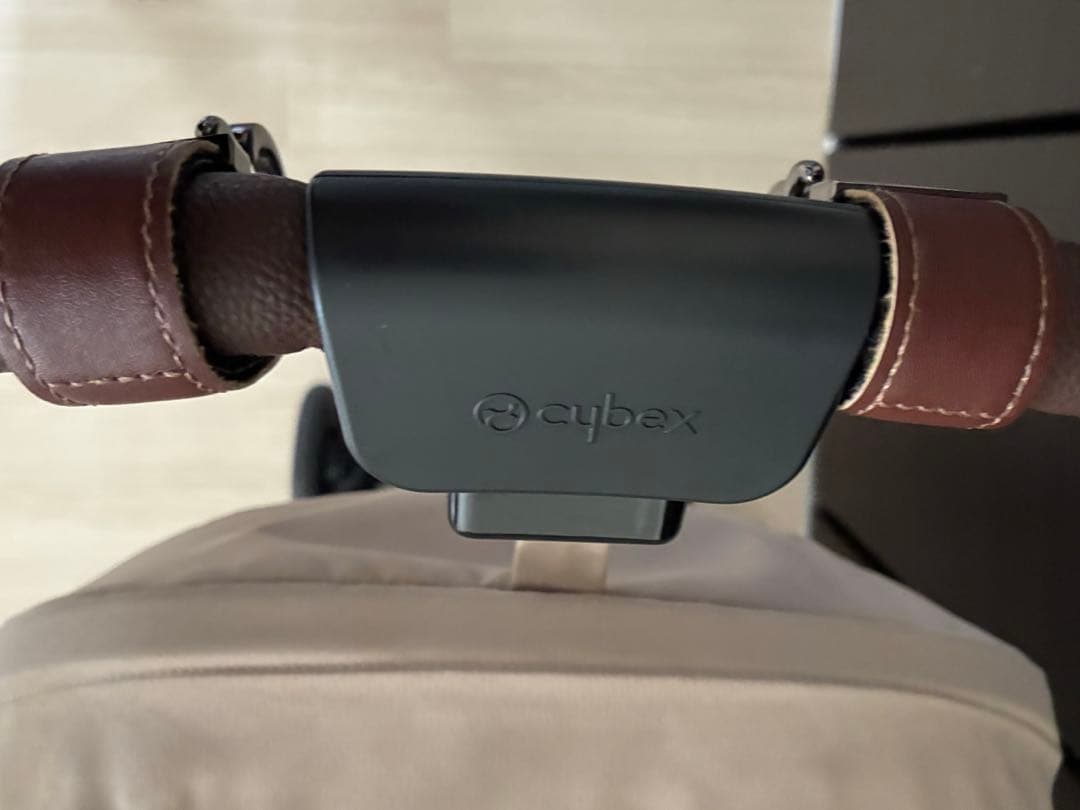 cybex メリオカーボン2024 アカチャンホンポ共同開発商品　ソルテベージュ