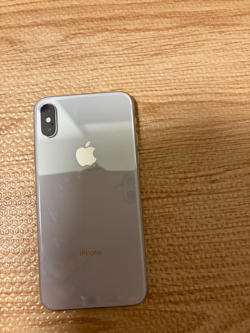 天野けんぞう 　Apple iPhone X シルバー