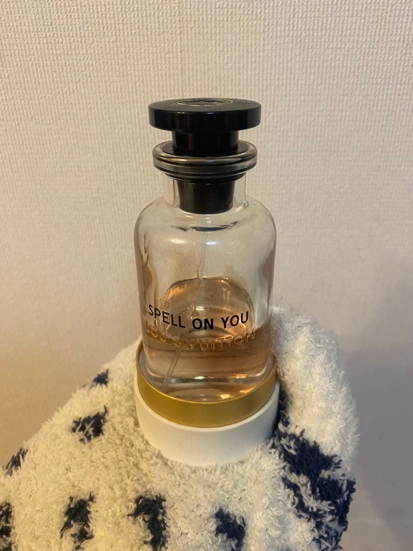 お値下げ不可　ルイヴィトン　スペルオンユー　香水