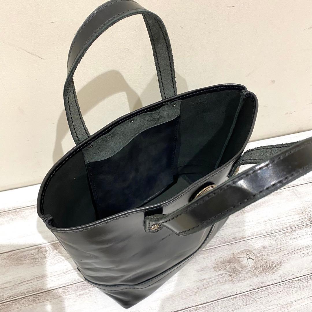 ‼️新春SALE‼️オールレザートートバッグ　ナバホコンチョ 革紐　黒　ブラック