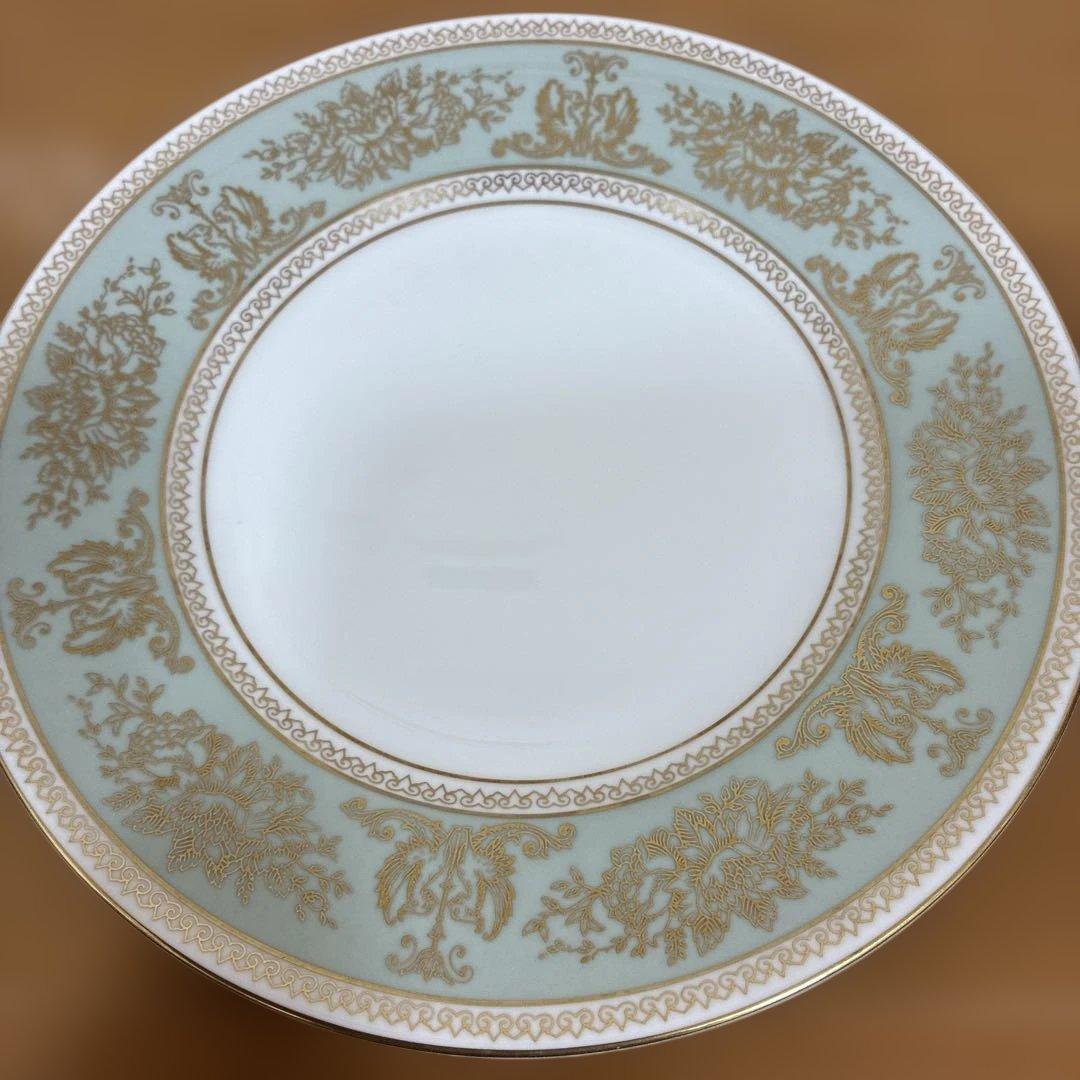 ウェッジウッド コロンビアセージグリーン プレート　丸皿　黒壷　4枚まとめ売り