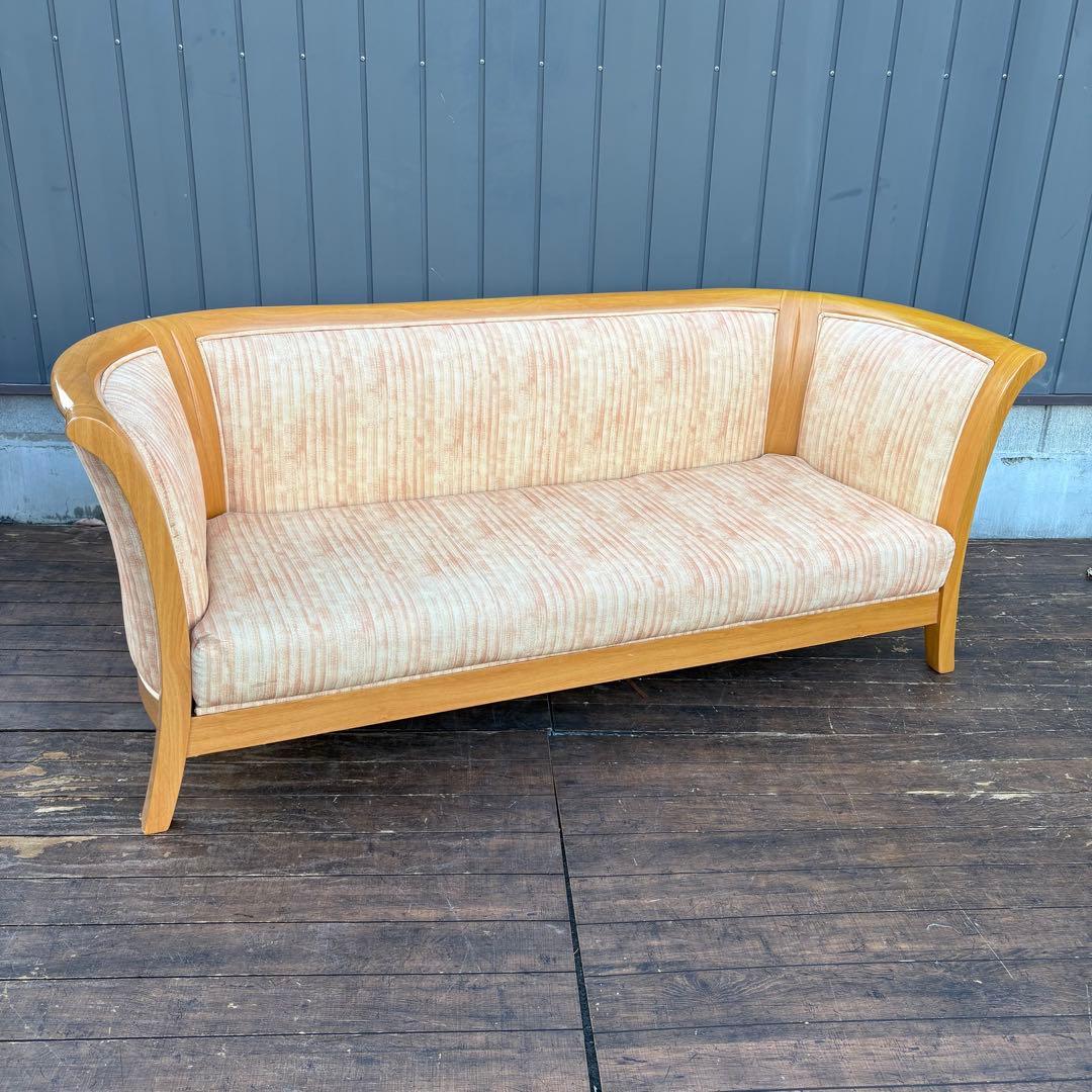 PAKSNWI 北欧レトロ 木製 三人掛けソファー カーブソファ ラグジュアリー