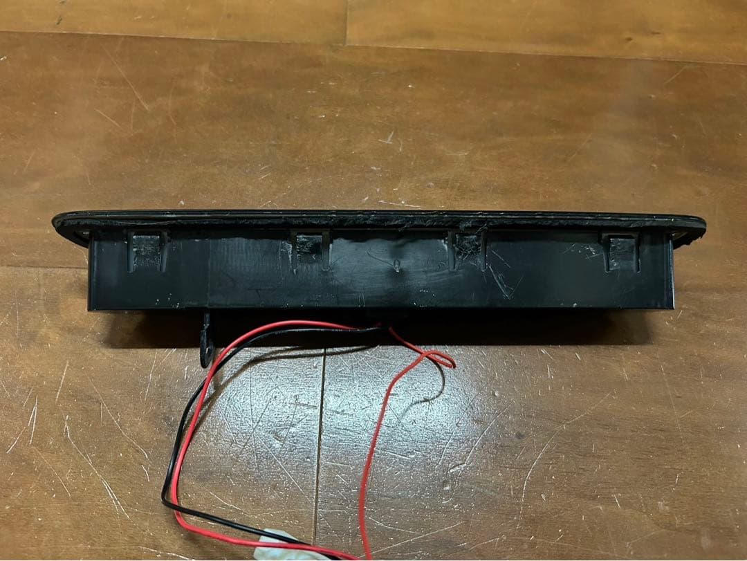 ハイエース200系　テールランプ　LEDハイマウントストップランプ　 2点セット