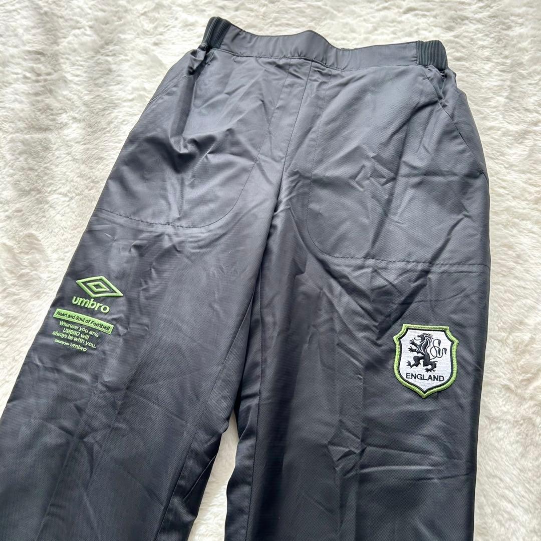 【美品】アンブロ セットアップ ブラック イングランド 大きいサイズ XL