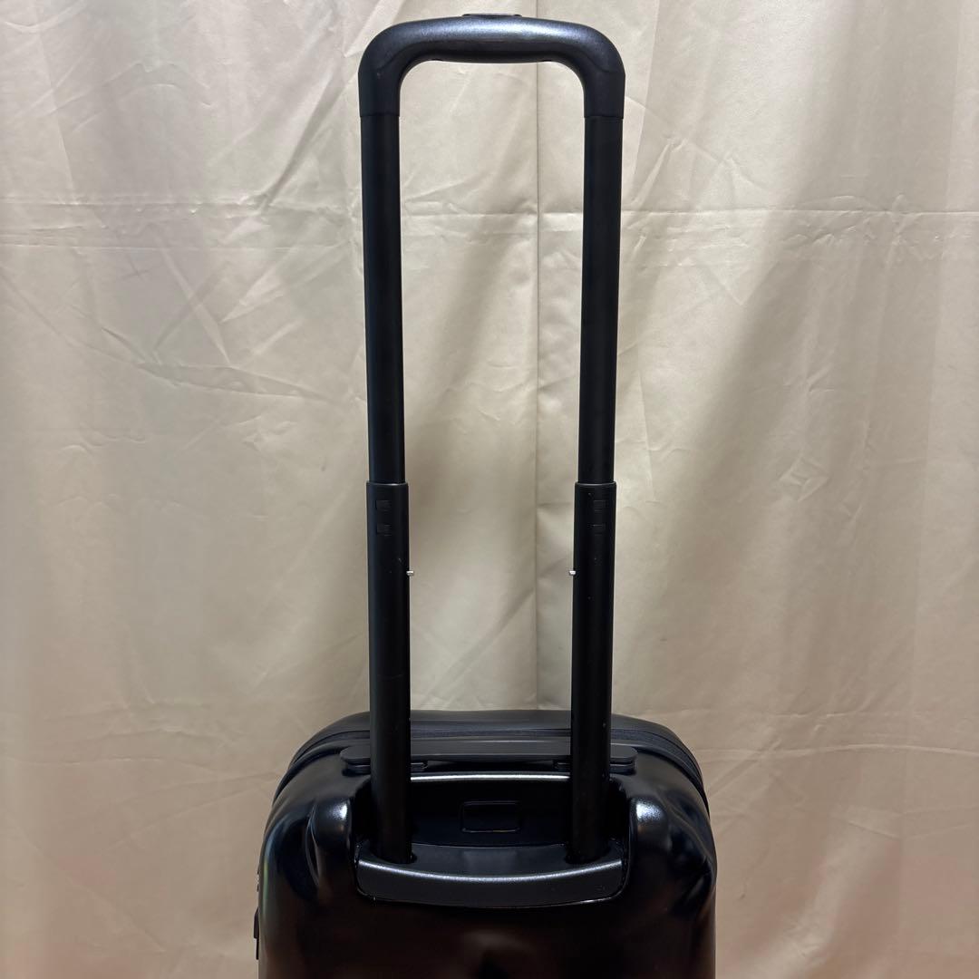 CRASH BAGGAGE スーツケース 40L 機内持込可 軽量 特殊デザイン