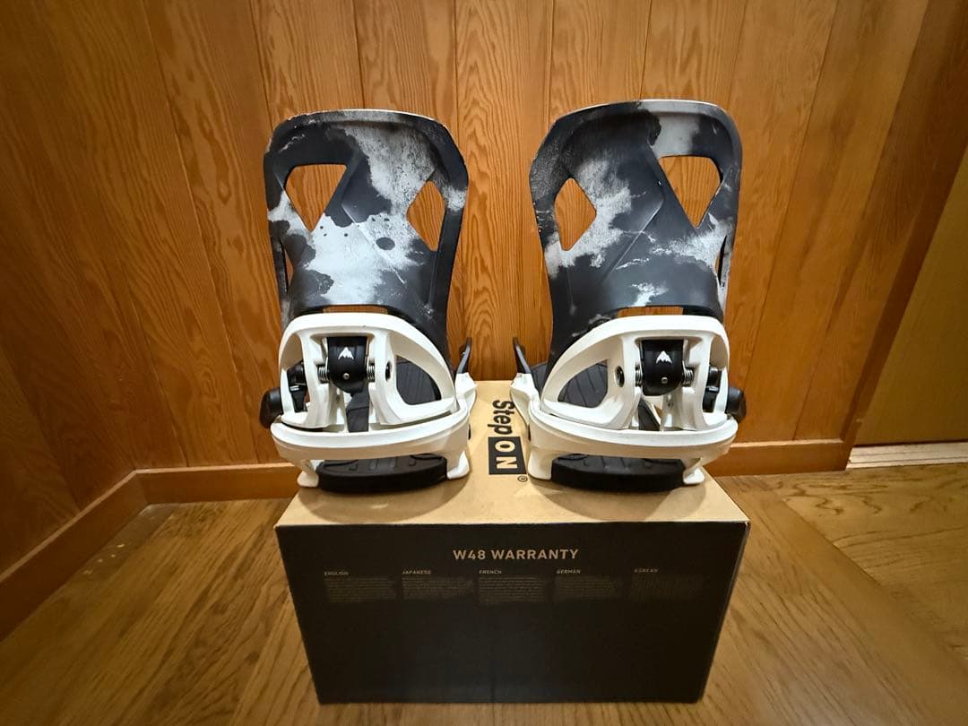 期間限定値下げ　早い者勝ち　Burton tepON®Binding Mサイズ