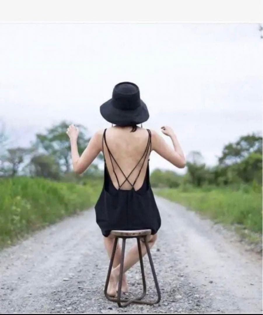 新品未使用【Nala】Back open all in one