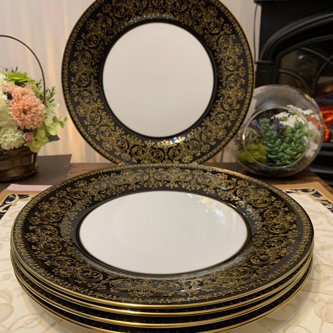 未使用　ウェッジウッド カーナボン　27cmディナープレート