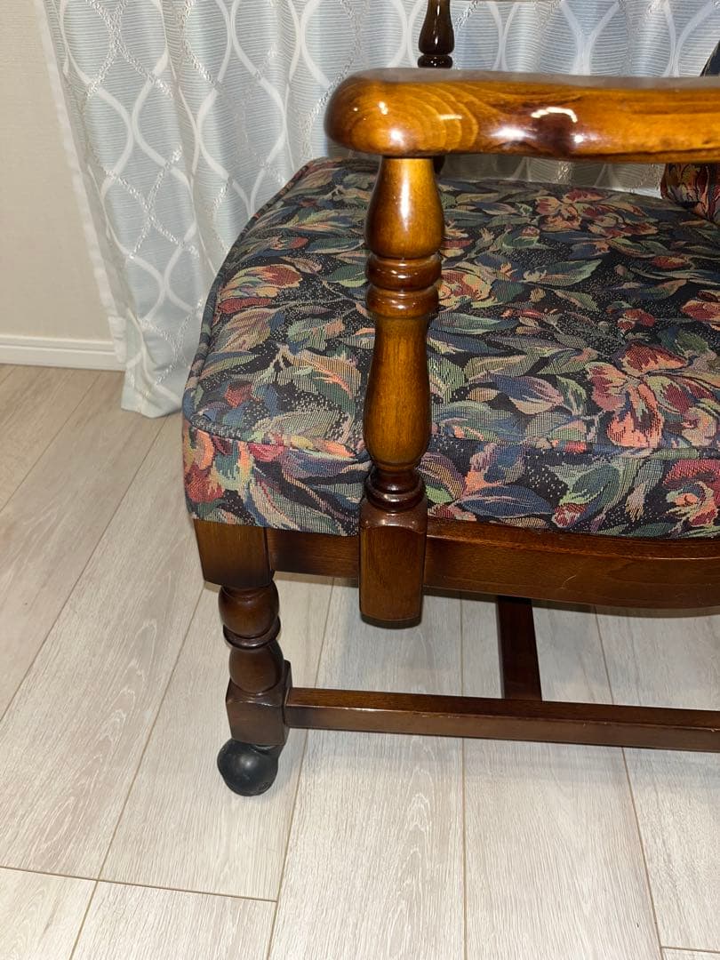 RIPコロニアル アームチェアー キャスター付