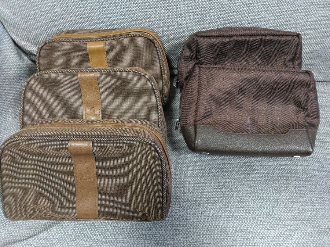 【BVLGARI】 エミレーツ航空　ビジネスクラス　ポーチ 5個