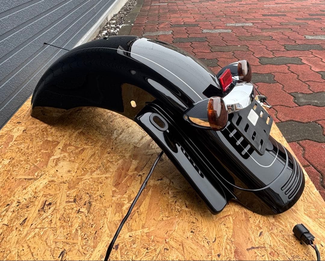 ハーレーダビッドソン　ストリートグライド　純正リアフェンダーセット　中古品