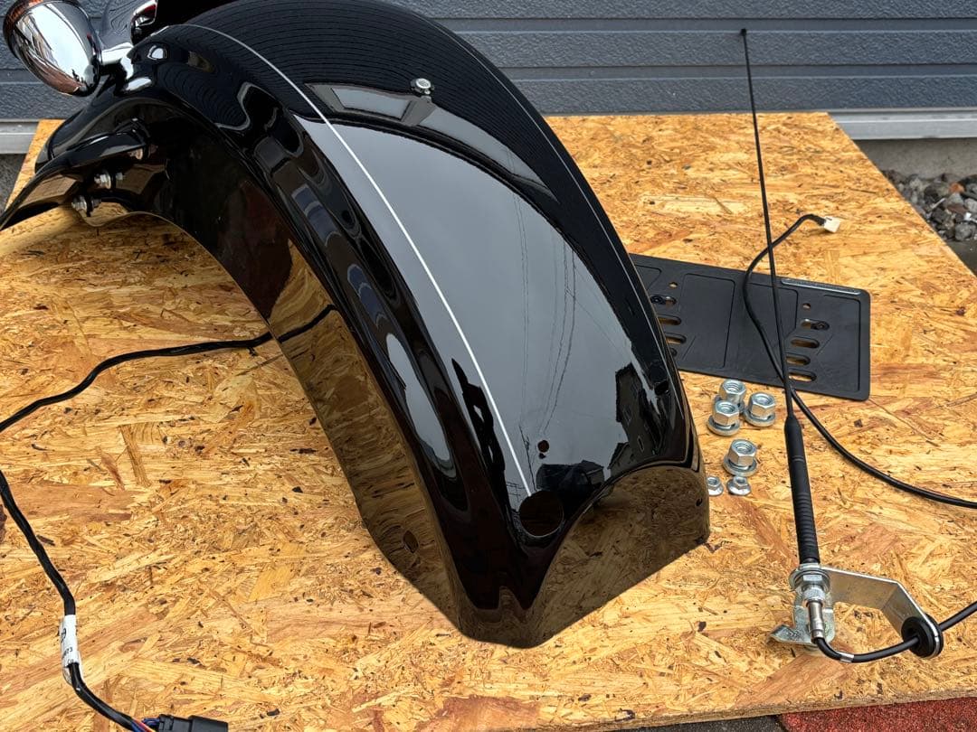 ハーレーダビッドソン　ストリートグライド　純正リアフェンダーセット　中古品