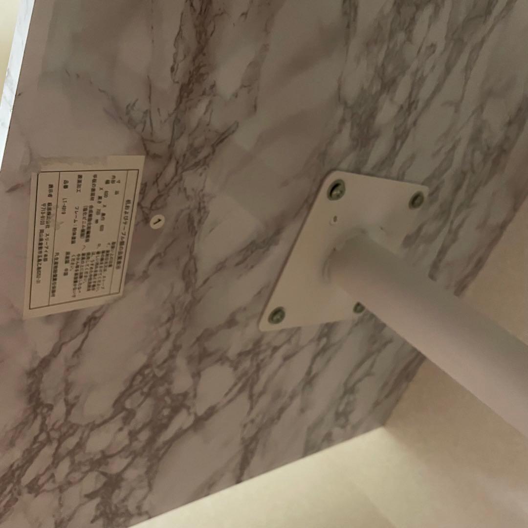 最終値下　カフェテーブル マーブルホワイト 角型 組立式　大理石風