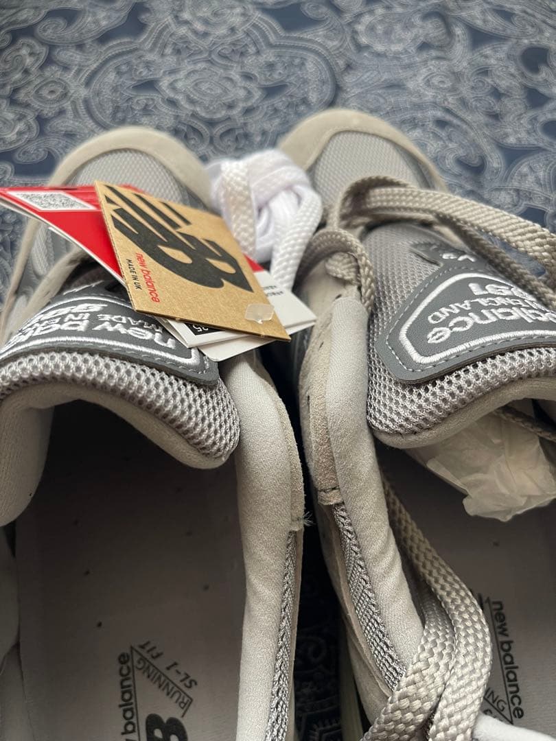 New Balance 991 V2 グレー スニーカー　イングランド