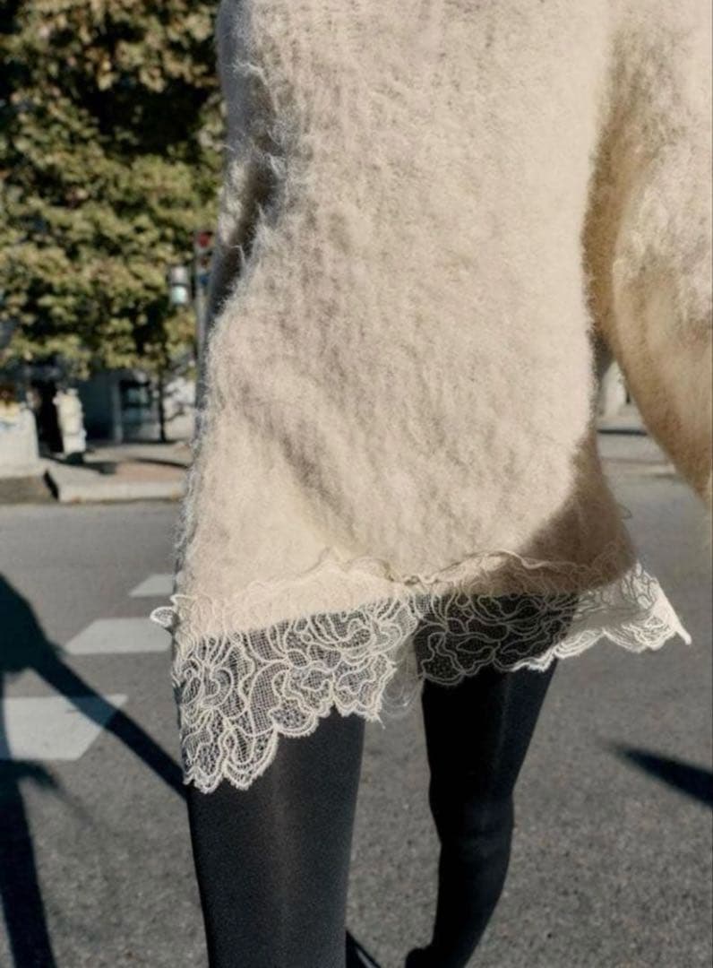 新品未使用　ZARA ザラ レースコンビニットセーター S