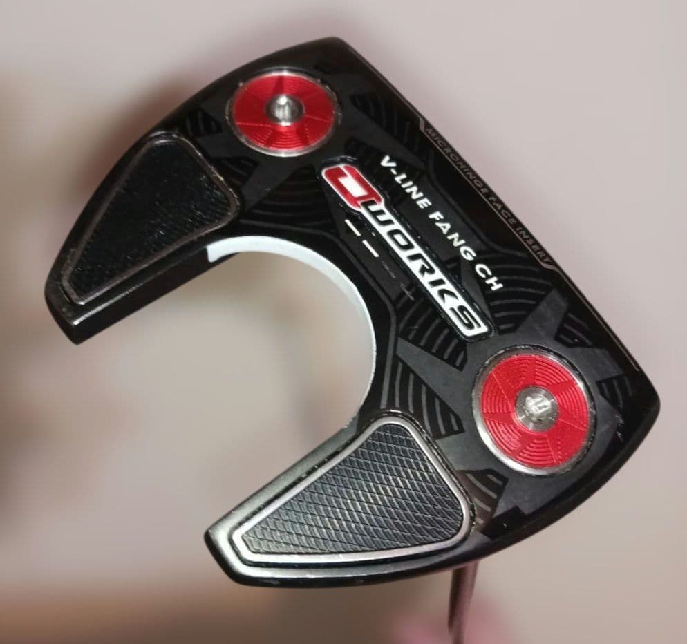 オデッセイ　オーワークス　 V-Line Fang パター　34インチ