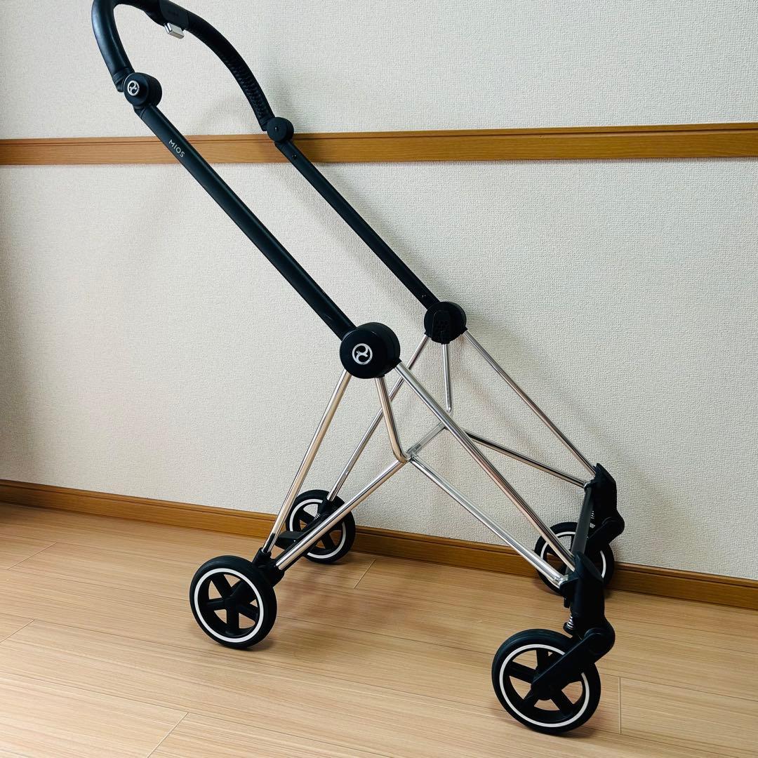 シート洗濯済み　Cybex miosサイベックス　ミオス　別売りクッション付き