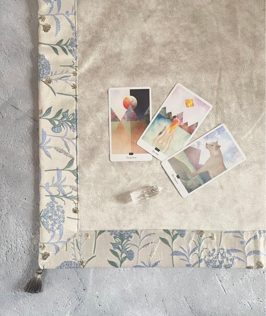 【再再再販】花柄ジャガード生地のハンドメイドタロットクロス