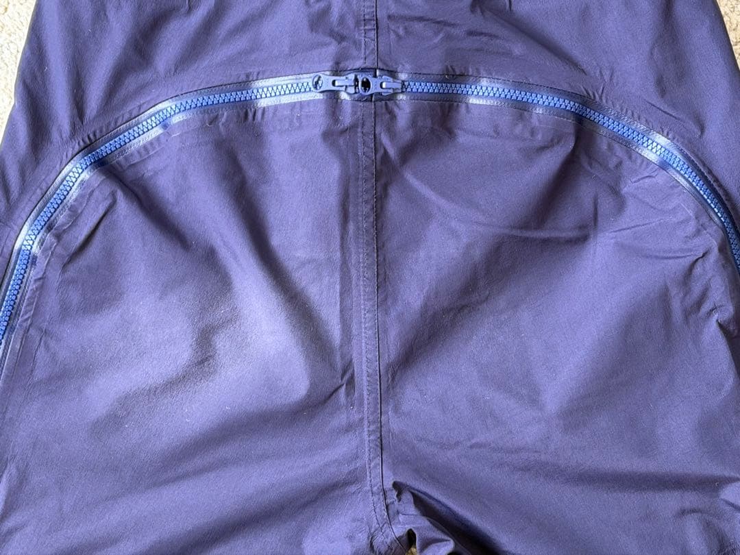 MTN RCK STAR（マウンテンロックスター）ウェア ネイビー/グリーン