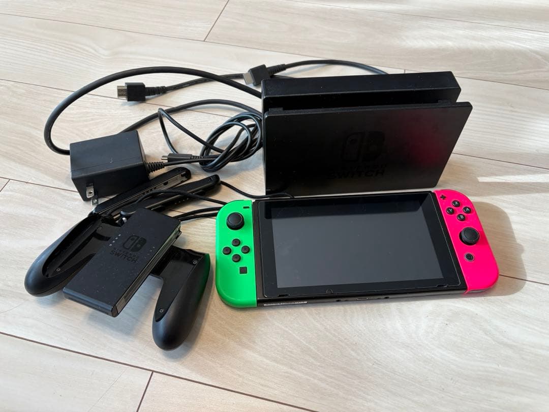 Nintendo Switch グリーン/ピンク 本体　箱無し