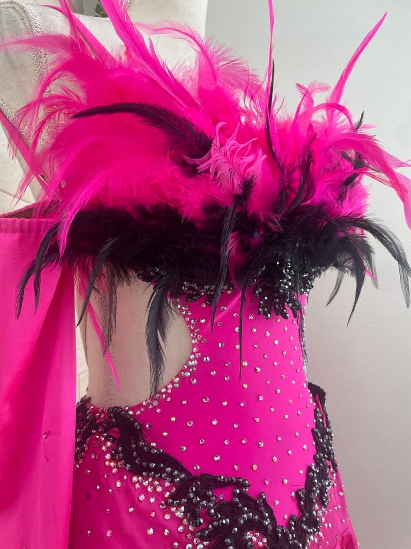 社交ダンス【TAKADANCE】ラテンドレス　タカダンドレス　ピンク