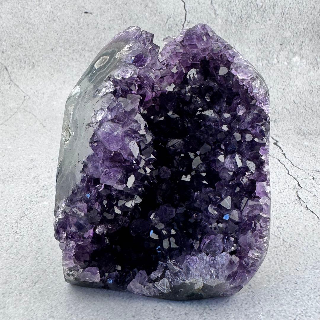 G-96アメジストクラスター ドーム 原石 天然石 パワーストーン　 インテリア