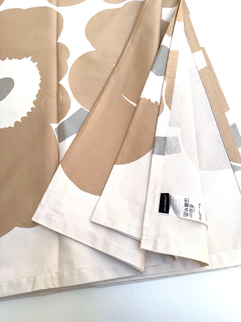 お値下げ❗️新品未使用marimekko Unikkoテーブルクロス140×250