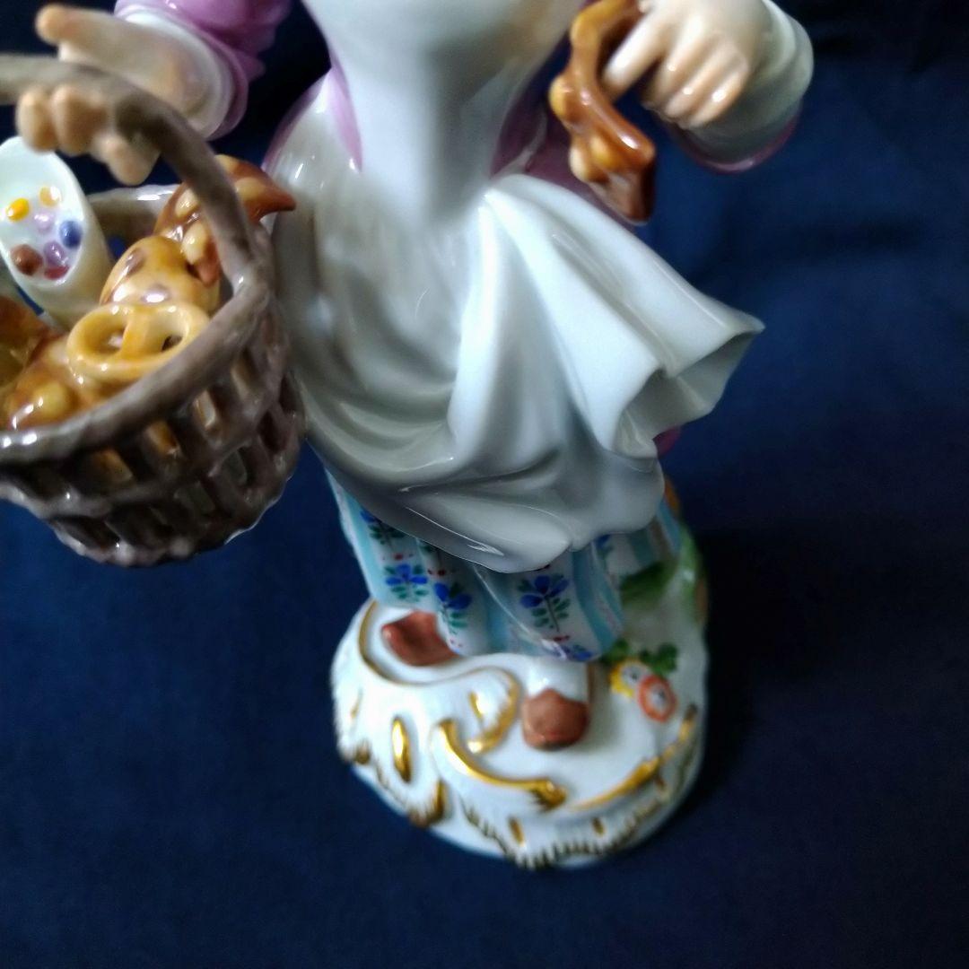 ✤マイセン(Meissen)フィギュリン『パリの呼び声・パン売りの少女✤