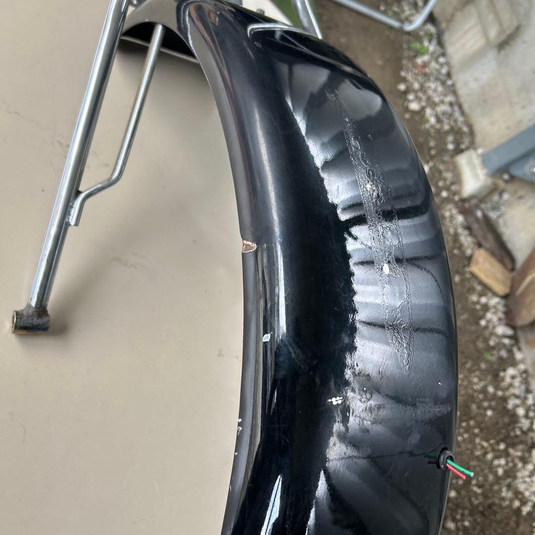 リアフェンダー　シーシーバーとテールランプ付き