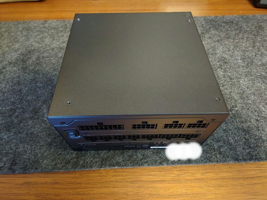 け*い様 Fractal Ion+ 2 Platinum 860W 電源ユニット