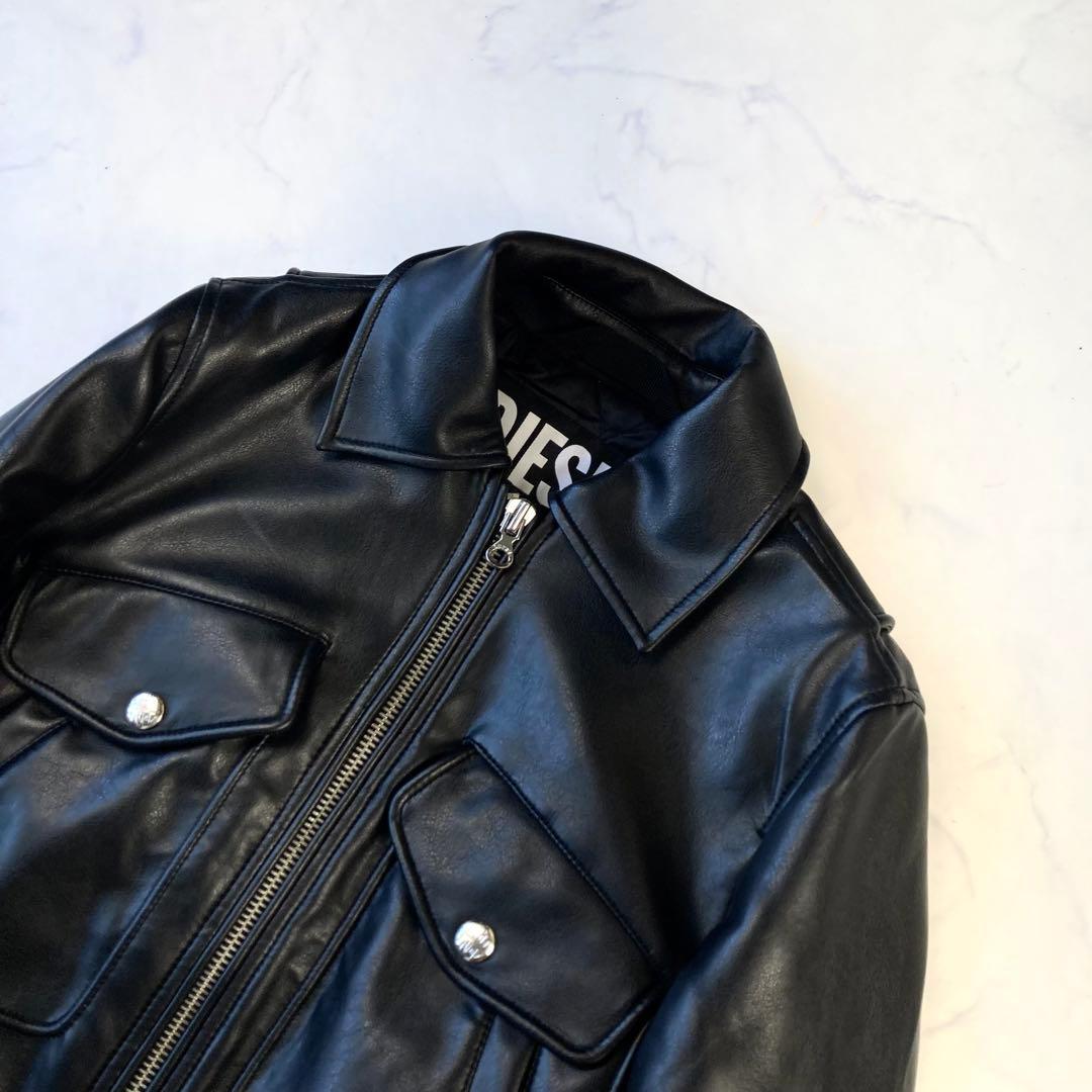 極美品 現行タグ ディーゼル フェイクレザージャケット ロゴ 黒 短丈