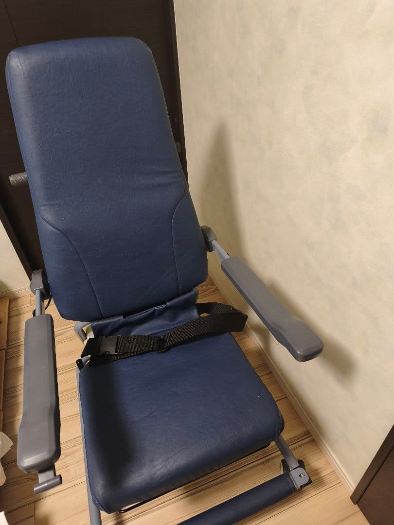 コムラ 電動介護用椅子 青　コロロ