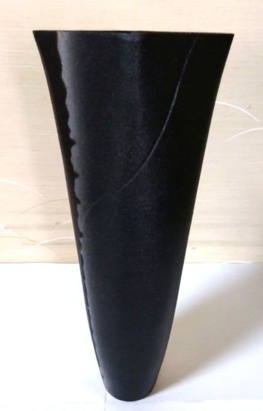 合金花器（ブラック × ラインデザイン）中板付き