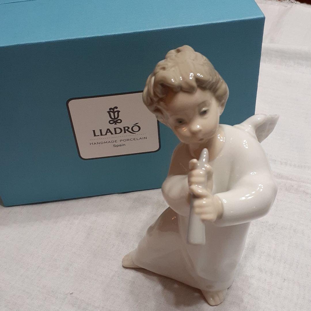 リヤドロ　可愛いフルート　4540-1