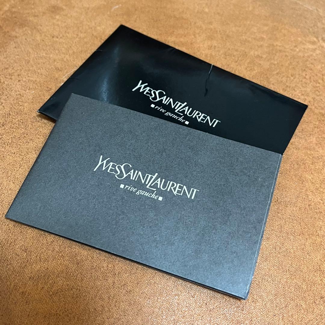 イヴサンローラン YSL スタッズ ブラックレザー 二つ折り財布