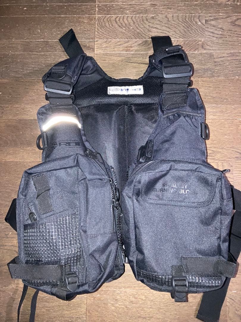 RBB ブラック フィッシングライフジャケット